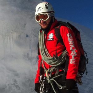 Trekking & Climbing Guide Trekking & Climbing Guide
