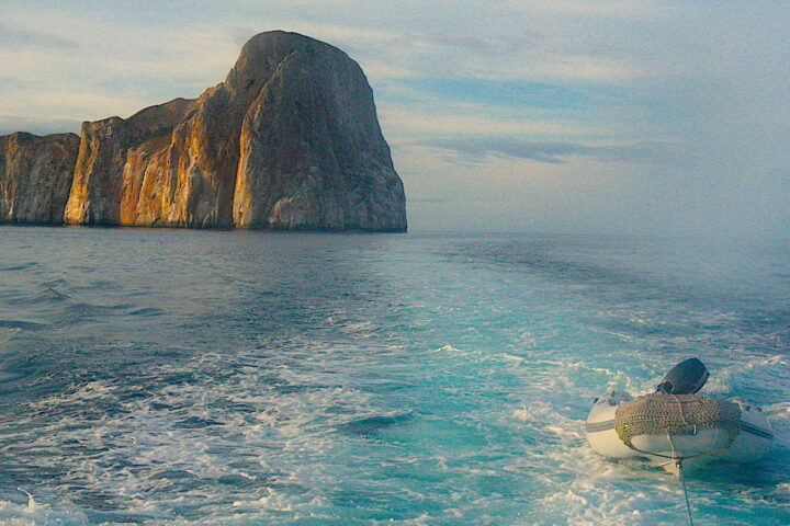 Kicker Rock snorkeling tour in San Cristóbal, Galápagos Islands – spot sea turtles, reef sharks, and tropical fish in crystal-clear waters.